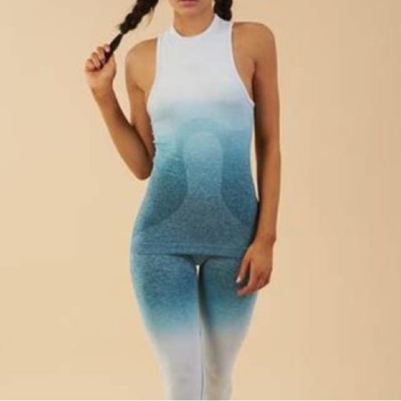 Gymshark Blue Ombré Seamless Vest Racerback Tank Medium - Picture 4 of 14